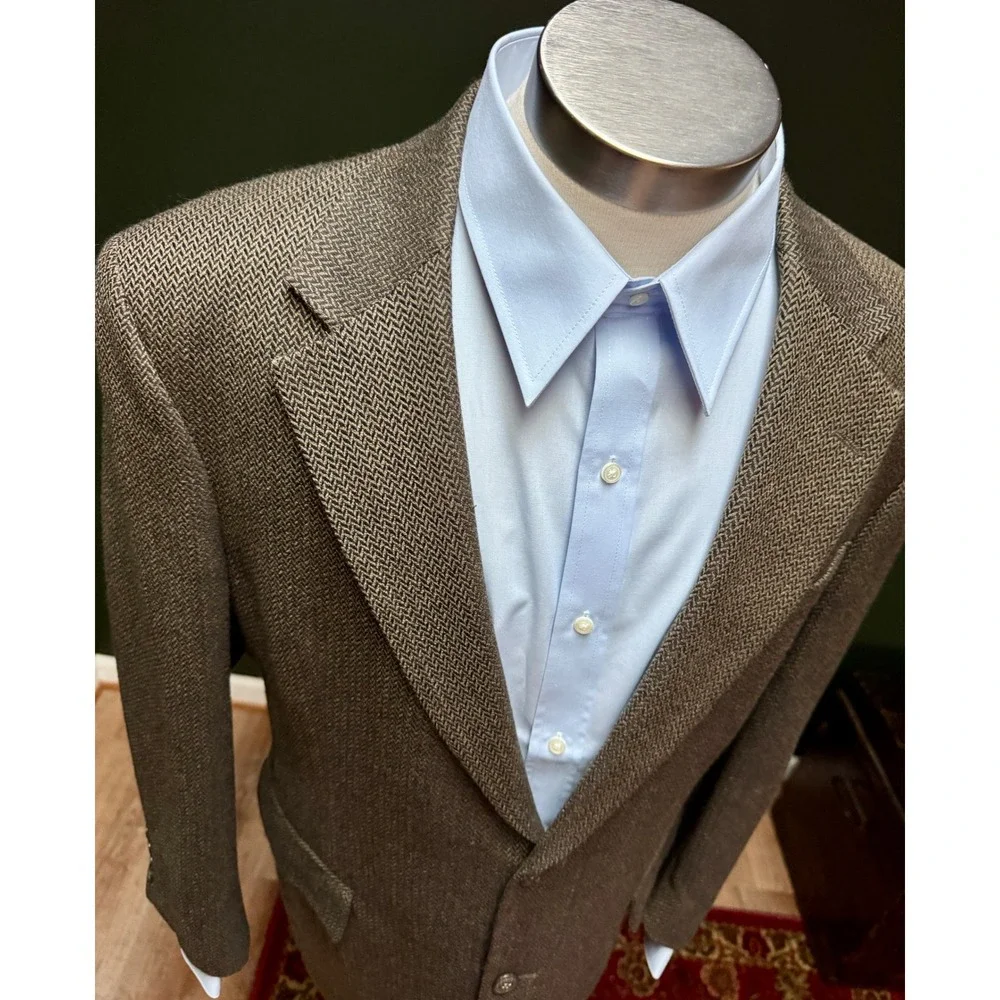 Jos. A. Bank Men's Brown Wool Cashmere Herringbone Tweed Two Button Blazer 41R